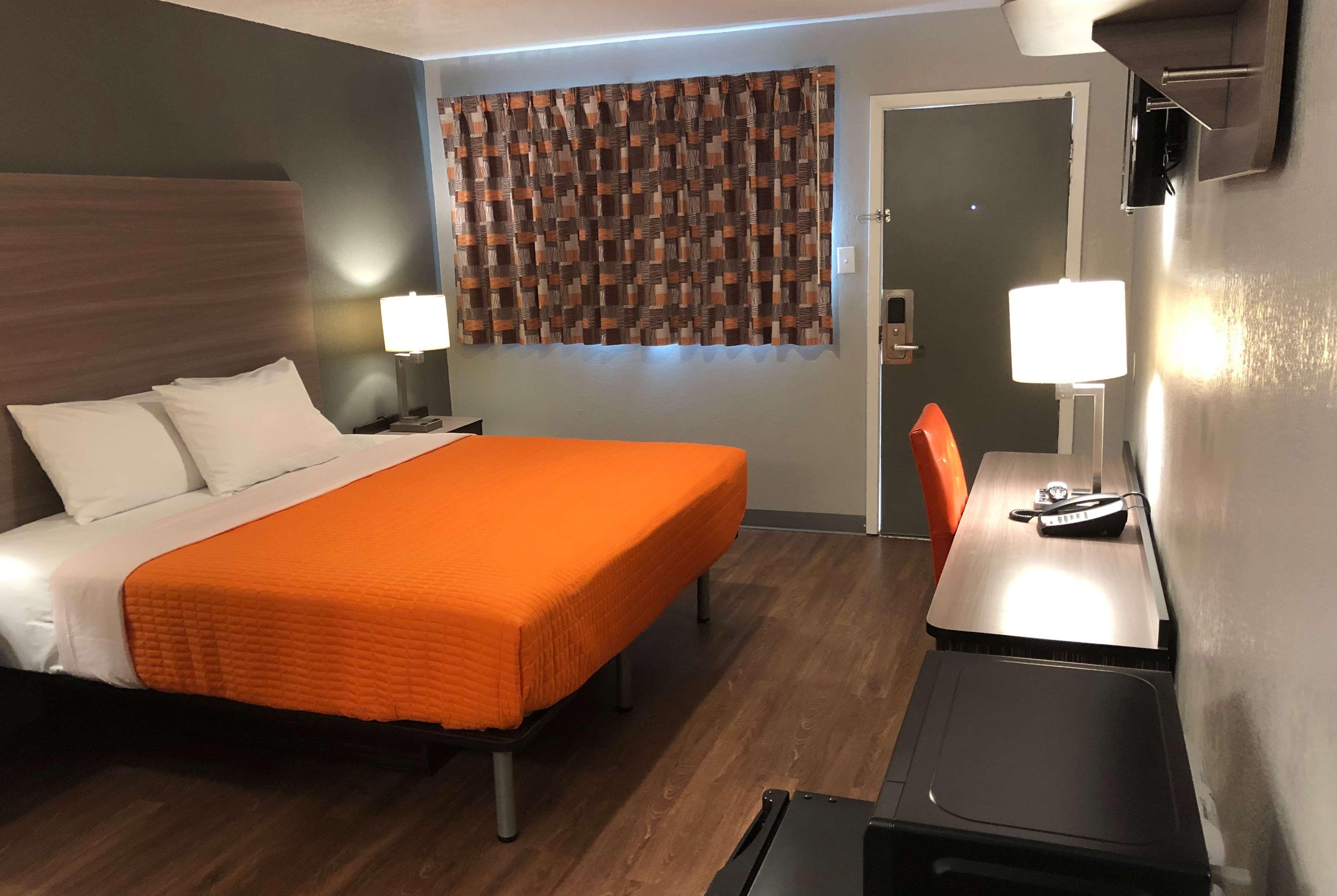 Motel Super 8 By Wyndham Sonora Esterno foto