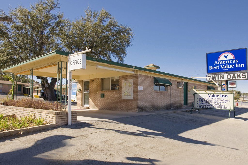 Motel Super 8 By Wyndham Sonora Esterno foto